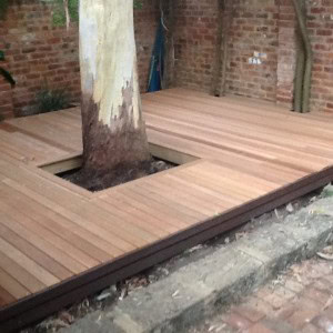 entertaining-area-decking