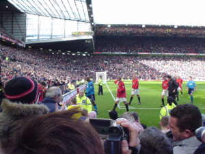 Practice is the key to how professional athletes increase their self-confidence - photo by Tony Inman 2003